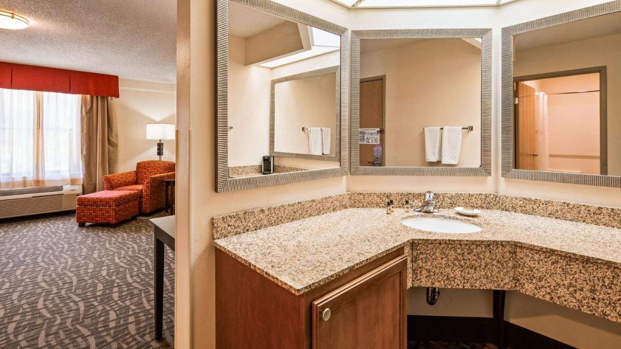 Best Western Plus פאוריה מראה חיצוני תמונה